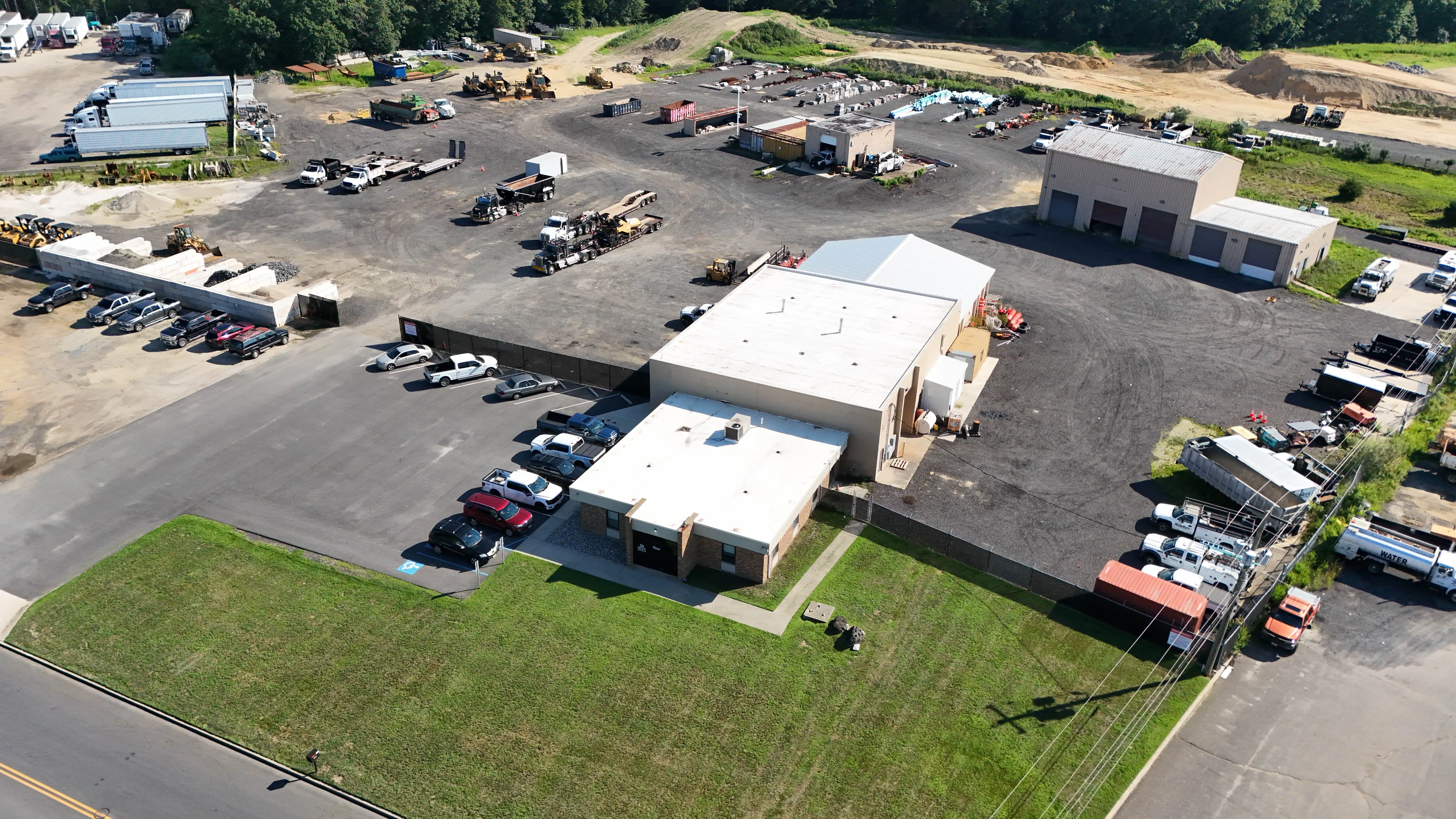 Souders Excavating Office - Modern headquarters and operations center